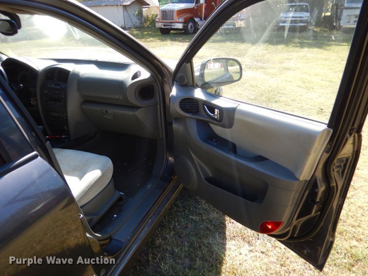 image for item LU9656 2005 Hyundai Santa Fe  SUV