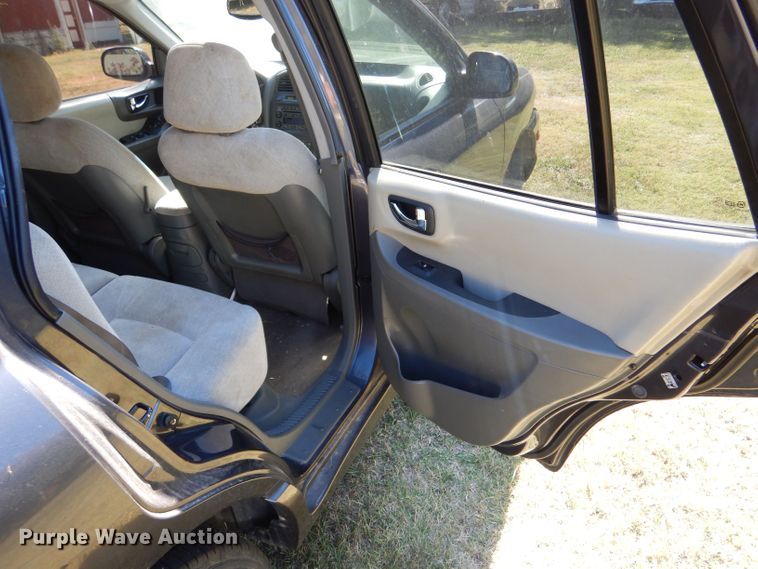 image for item LU9656 2005 Hyundai Santa Fe  SUV