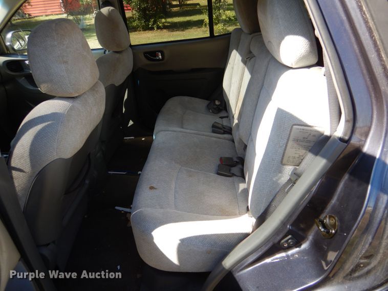 image for item LU9656 2005 Hyundai Santa Fe  SUV