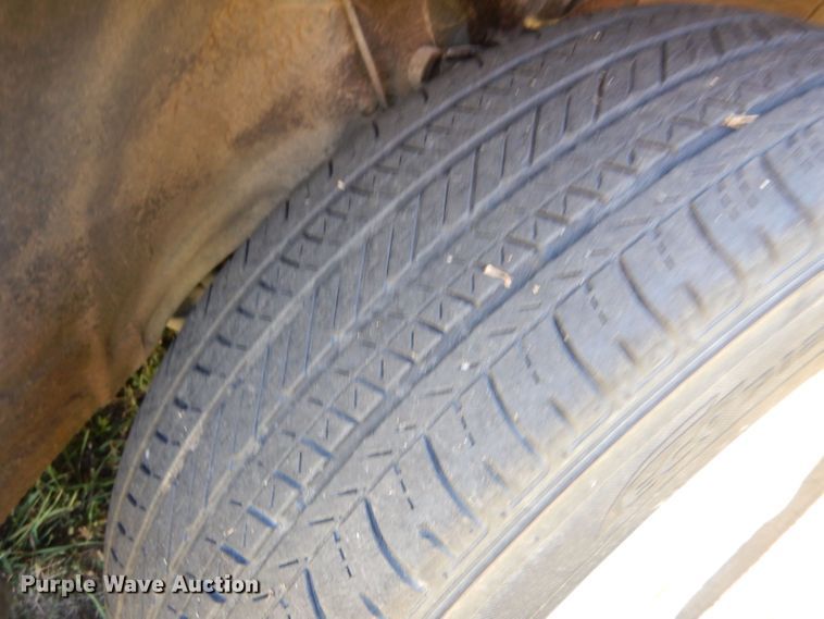 image for item LU9656 2005 Hyundai Santa Fe  SUV