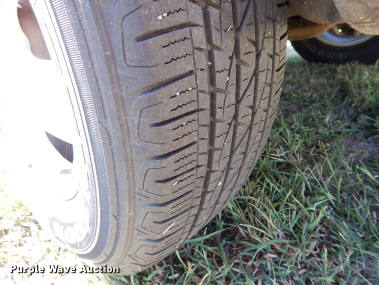 image for item LU9656 2005 Hyundai Santa Fe  SUV