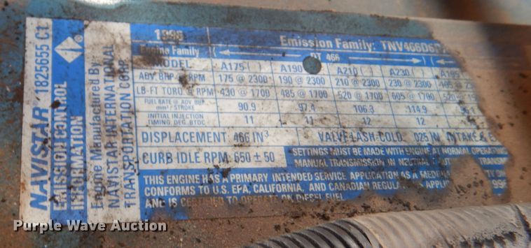 image for item LU9661 1996 International 3800  school bus