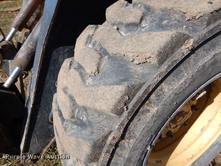 image for item LU9761 1995 New Holland LX885  skid steer loader