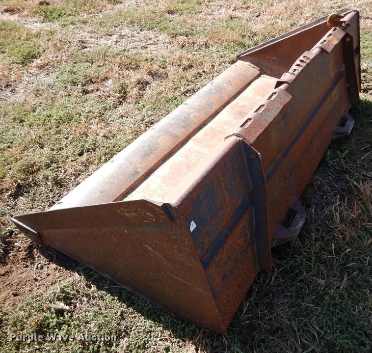 image for item LU9761 1995 New Holland LX885  skid steer loader