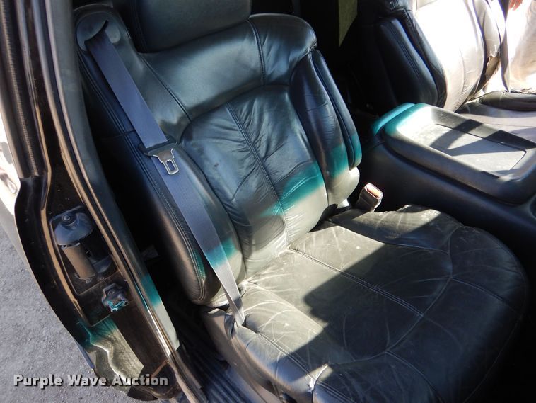 image for item LU9771 2000 Chevrolet Silverado 1500  Ext. Cab pickup truck