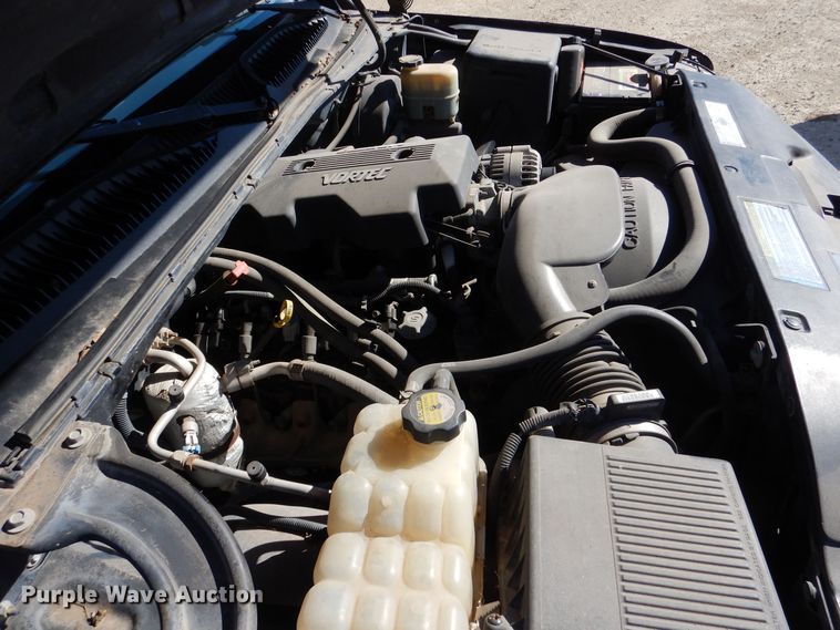 image for item LU9771 2000 Chevrolet Silverado 1500  Ext. Cab pickup truck