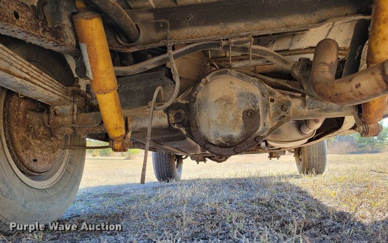 image for item LY9798 1988 Jeep Grand Wagoneer  SUV