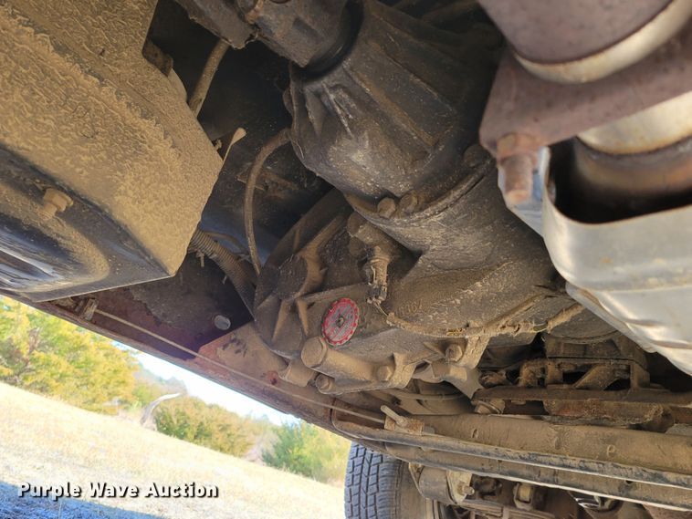 image for item LY9798 1988 Jeep Grand Wagoneer  SUV