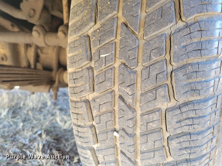 image for item LY9798 1988 Jeep Grand Wagoneer  SUV