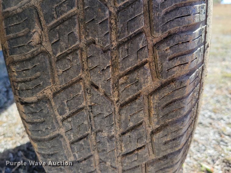 image for item LY9798 1988 Jeep Grand Wagoneer  SUV