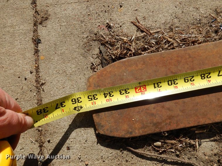 image for item MH9266 Allis Chalmers ACC-30  forklift