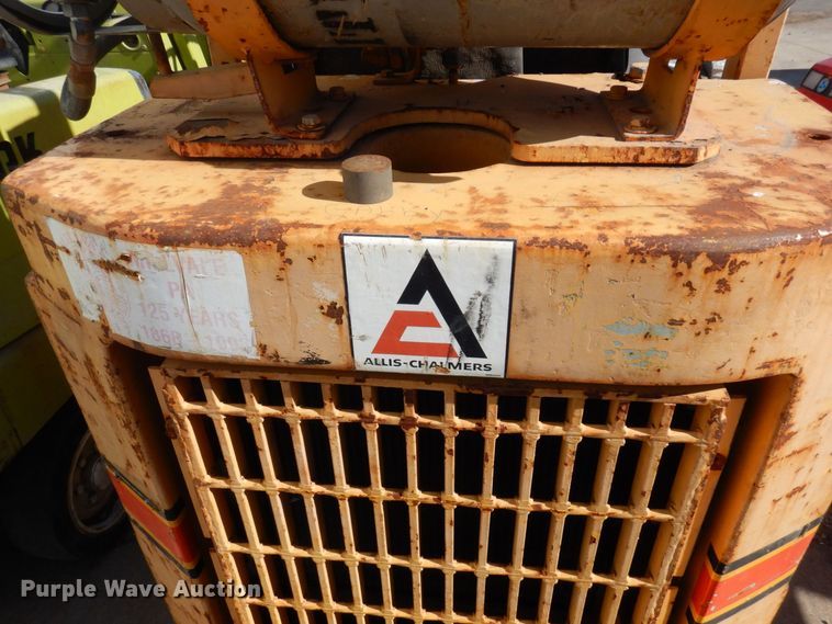 image for item MH9266 Allis Chalmers ACC-30  forklift