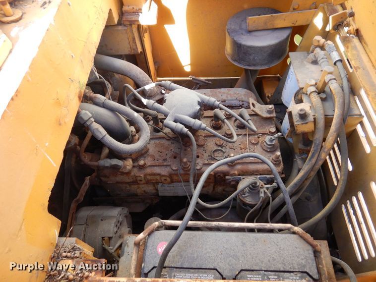 image for item MH9266 Allis Chalmers ACC-30  forklift