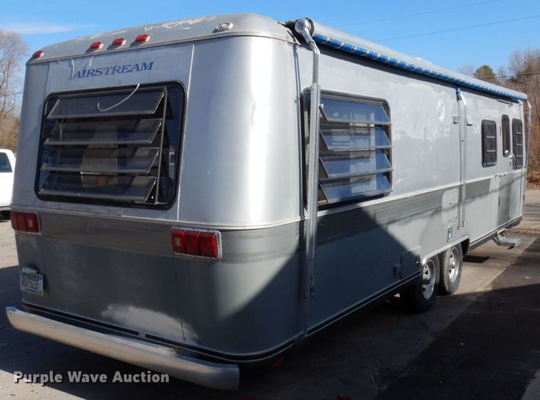 image for item MH9268 1989 Airstream  camper