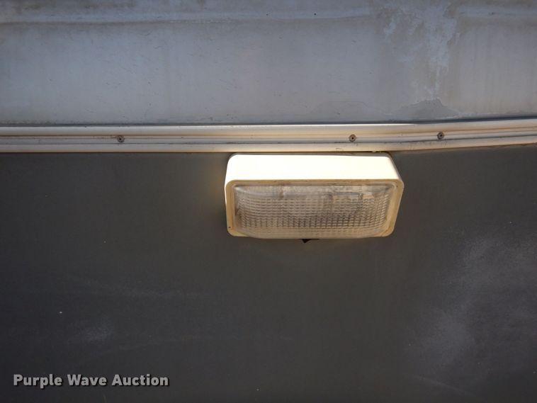 image for item MH9268 1989 Airstream  camper