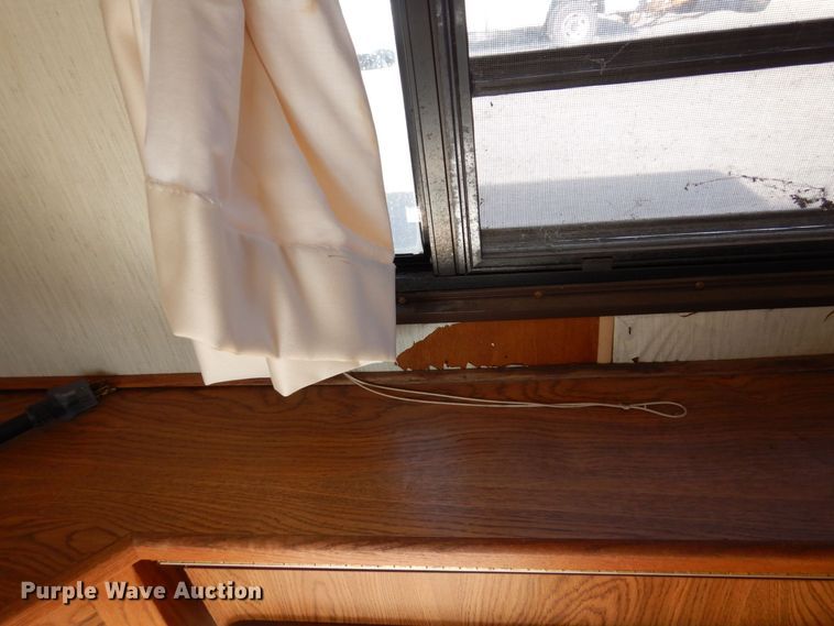 image for item MH9268 1989 Airstream  camper