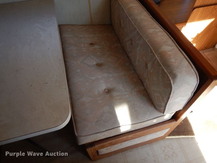 image for item MH9268 1989 Airstream  camper