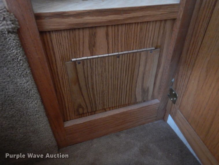 image for item MH9268 1989 Airstream  camper