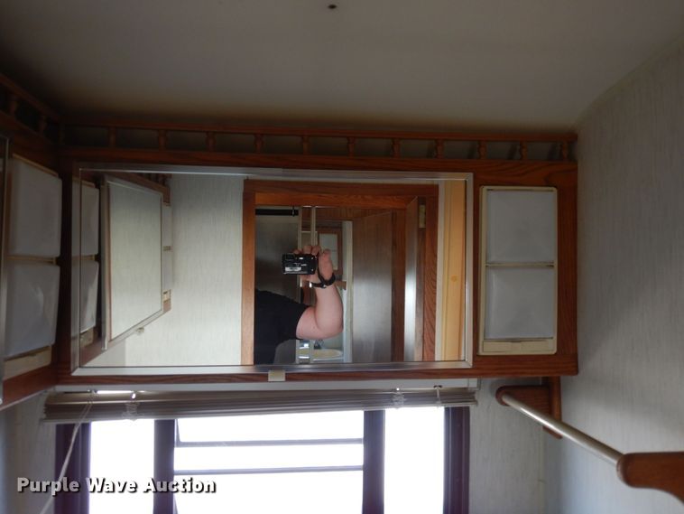 image for item MH9268 1989 Airstream  camper