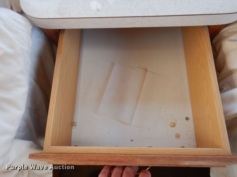 image for item MH9268 1989 Airstream  camper