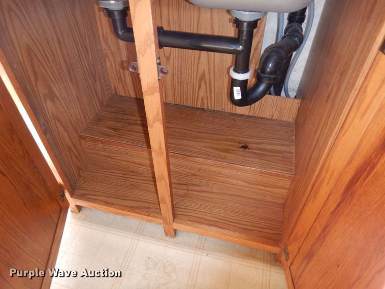 image for item MH9268 1989 Airstream  camper