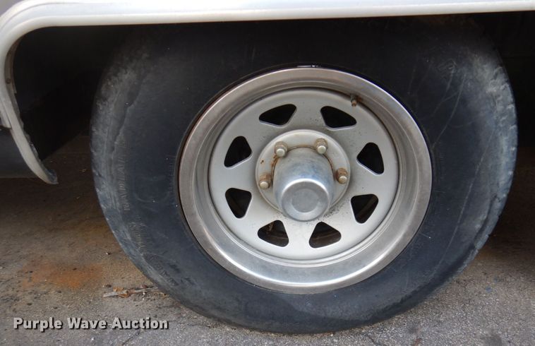 image for item MH9268 1989 Airstream  camper