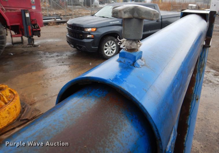 image for item MJ9845 2007 Vestil LM-HRT-4  boom