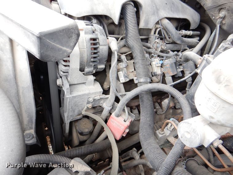 image for item MJ9851 2003 Chevrolet Suburban  SUV