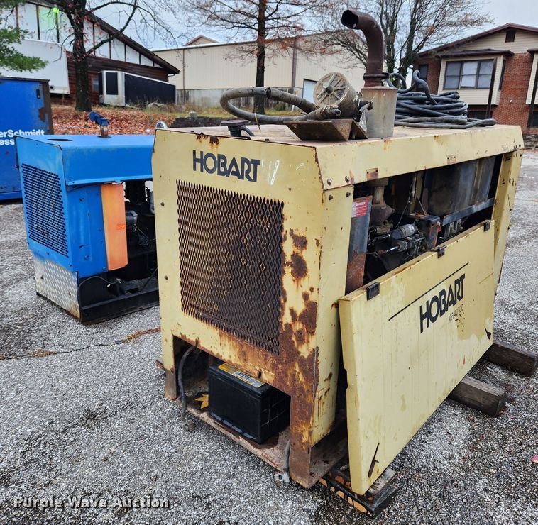 image for item MK9527 (2) welder/generators