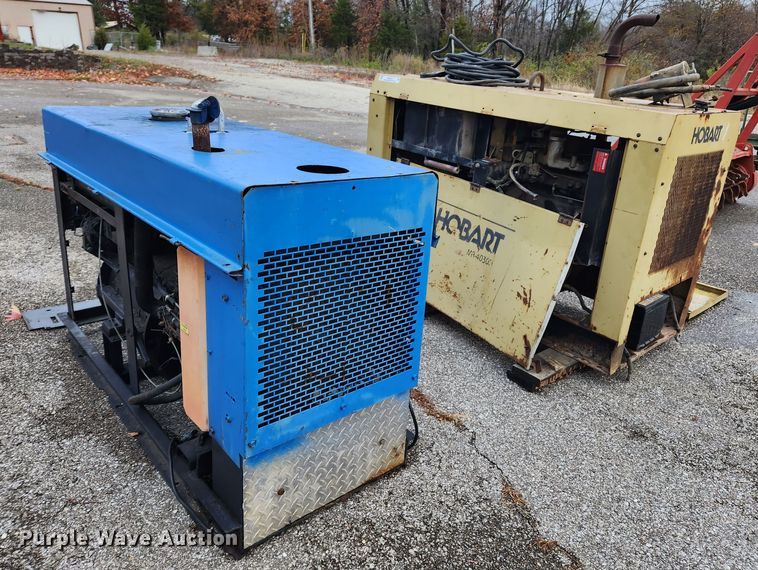 image for item MK9527 (2) welder/generators