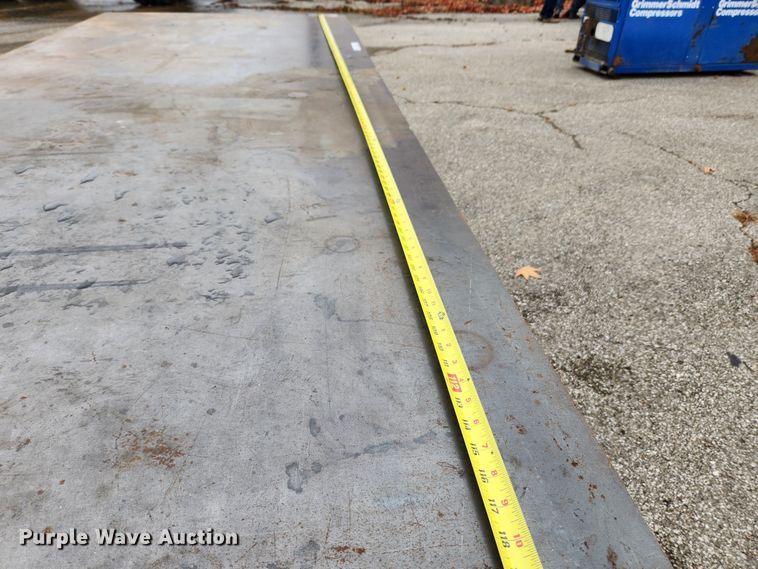 image for item MK9529 Steel work bench