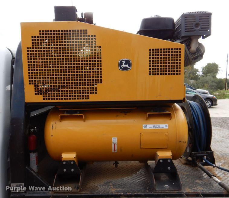 image for item MK9748 John Deere AG2-SH13-30JC  compresserator