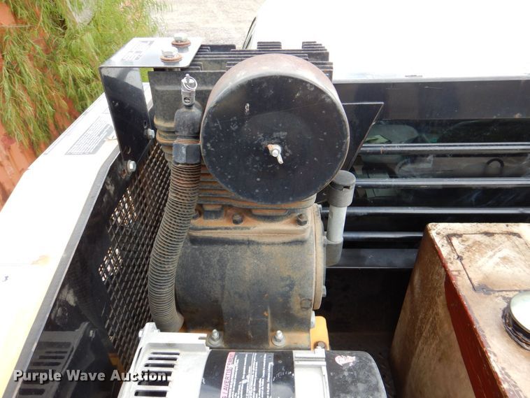 image for item MK9748 John Deere AG2-SH13-30JC  compresserator