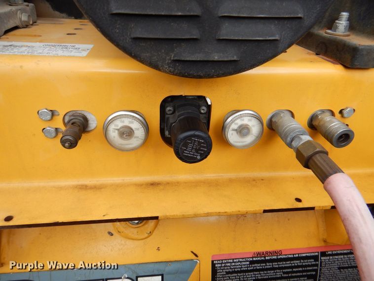 image for item MK9748 John Deere AG2-SH13-30JC  compresserator