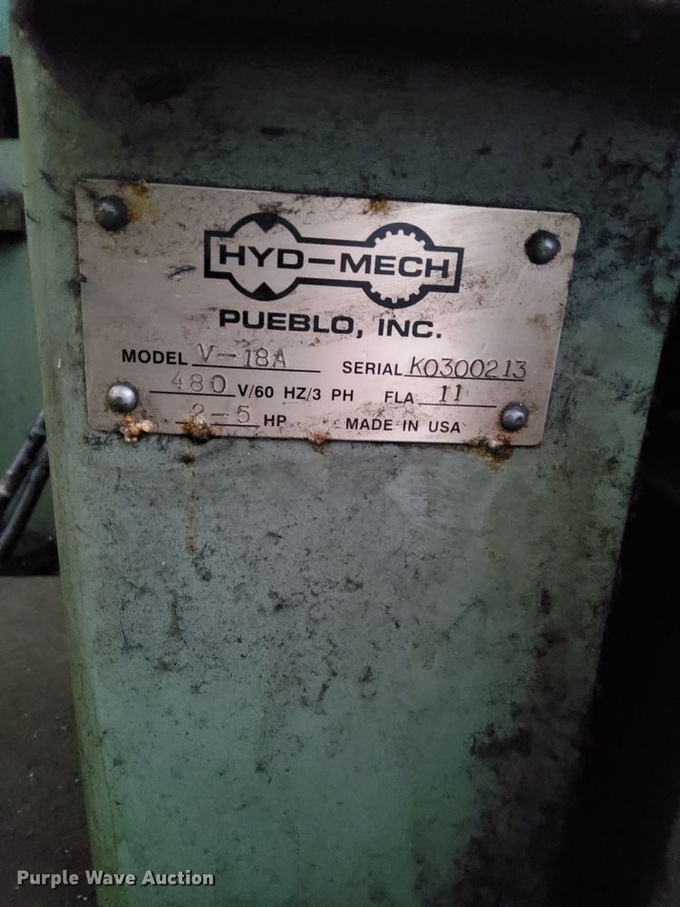 image for item MN9420 HYD-Mech  vertical bandsaw