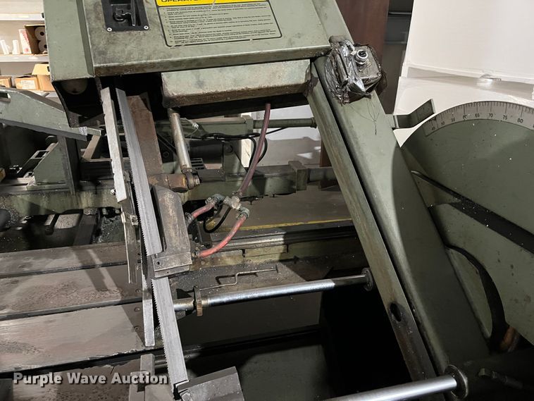 image for item MN9420 HYD-Mech  vertical bandsaw