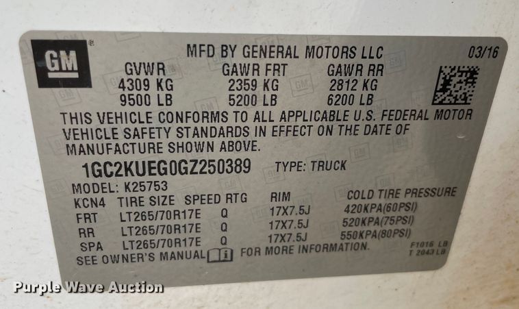 image for item MR9501 2016 Chevrolet Silverado 2500HD  Double Cab pickup truck