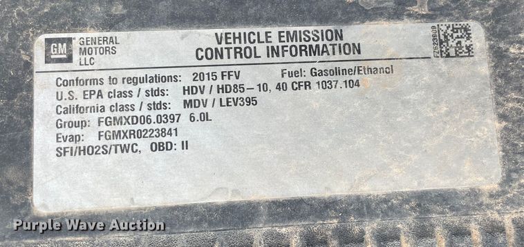 image for item MR9502 2015 Chevrolet Silverado 2500HD  Double Cab pickup truck