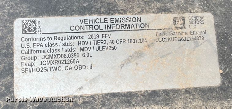 image for item MR9503 2018 Chevrolet Silverado 2500HD  Double Cab pickup truck cab and chassis