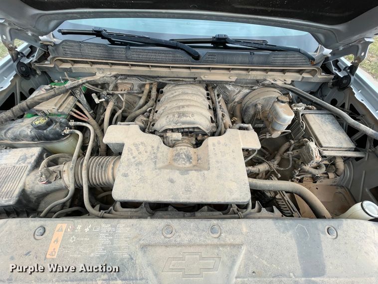 image for item MR9505 2018 Chevrolet Silverado 1500  Double Cab pickup truck