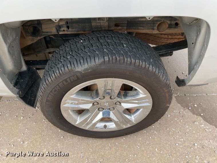 image for item MR9505 2018 Chevrolet Silverado 1500  Double Cab pickup truck