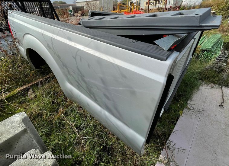 image for item MR9511 Ford  pickup truck bed