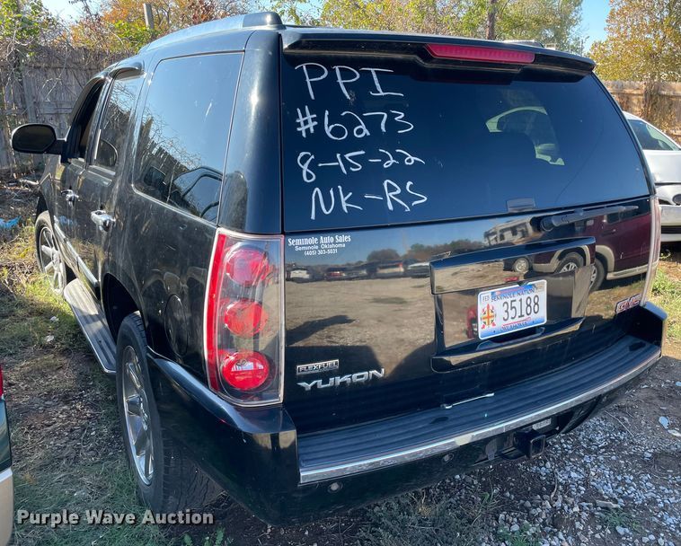 image for item MR9531 2011 GMC Yukon  SUV