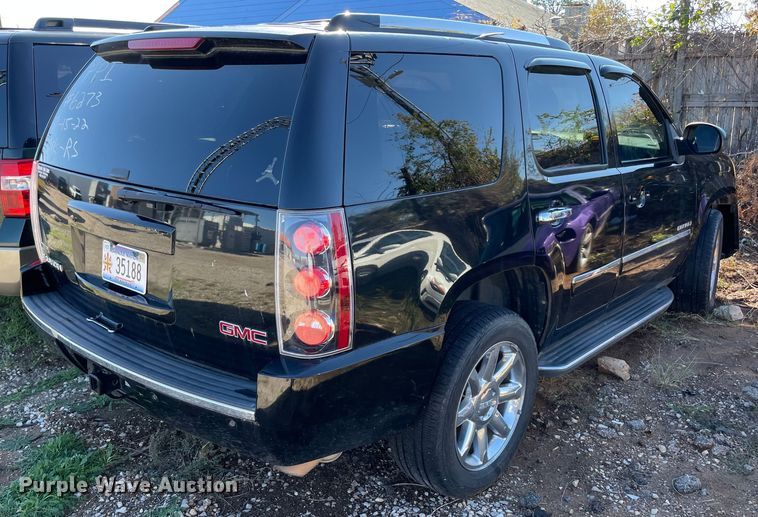 image for item MR9531 2011 GMC Yukon  SUV