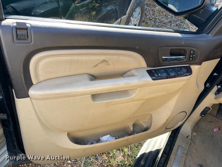 image for item MR9531 2011 GMC Yukon  SUV