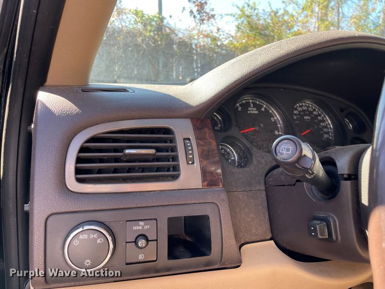 image for item MR9531 2011 GMC Yukon  SUV