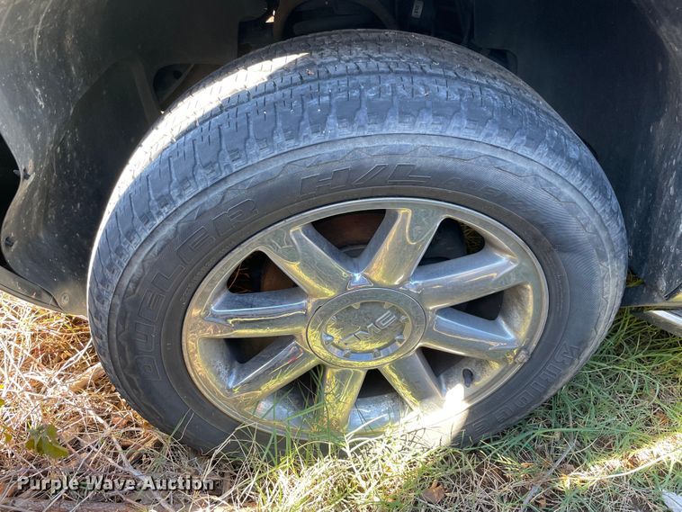 image for item MR9531 2011 GMC Yukon  SUV