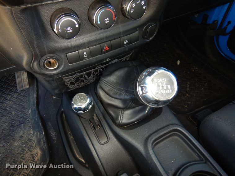 image for item MR9618 2011 Jeep Wrangler Rubicon  SUV