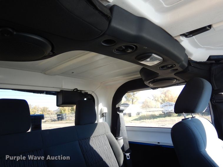 image for item MR9618 2011 Jeep Wrangler Rubicon  SUV