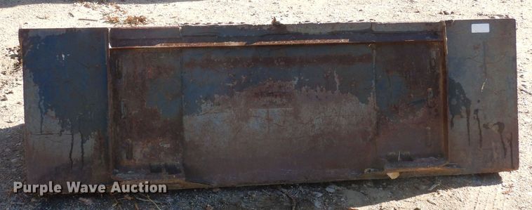 image for item MR9638 Skid steer bucket